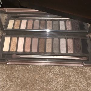 Urban Decay naked 2 palette